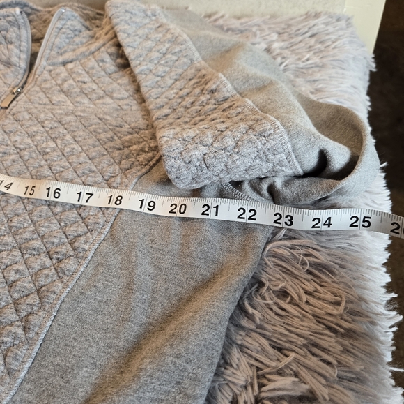 Christopher & Banks Gray Quilted Zip Up Sweatshirt jacket Size Large - Picture 12 of 14